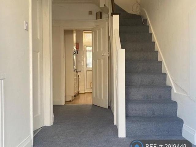 House for rent in Temple Fortune, Greater London