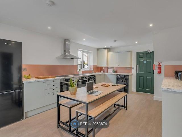 Room for rent in Crostwick, Norfolk