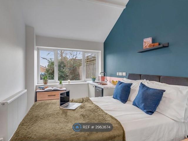 Room for rent in Crostwick, Norfolk