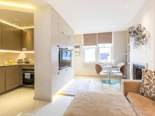 House for rent in Mayfair, Greater London