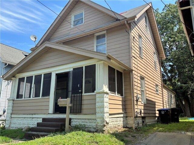 House for sale in Akron