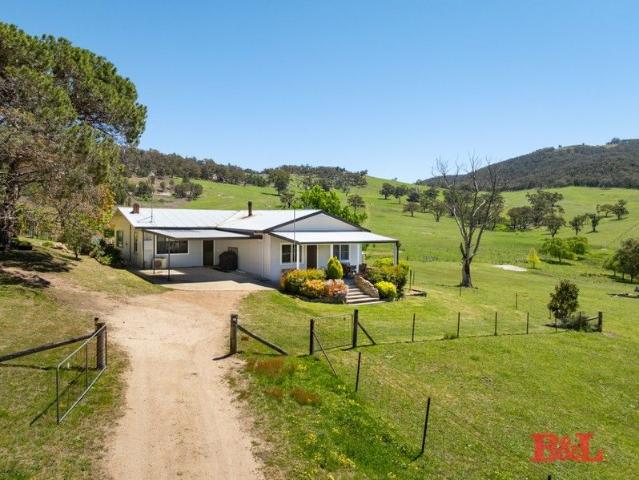 Cottage for sale in Locksley, New South Wales