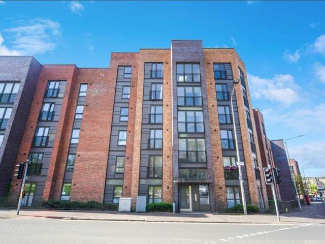 Apartment for rent in Oakbank, Firhill