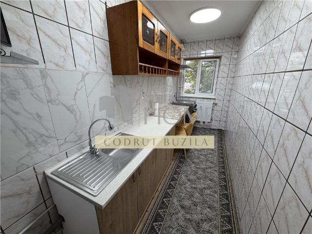 Apartament închirieri în Cartier 9 mai numărul 4F Blocuri 1,2,3c,6,4, Ploiești