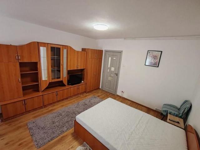 Garsonieră închirieri în Brașov
