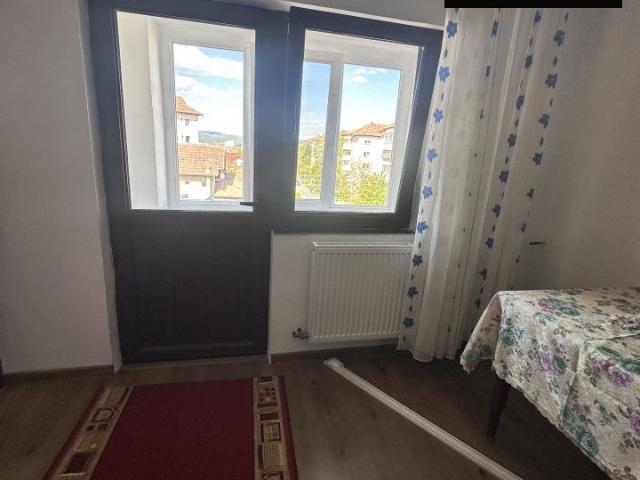 Apartament închirieri