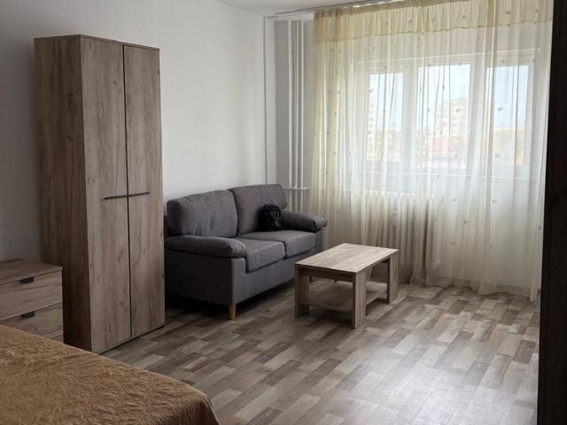 Garsonieră închirieri în Dimitrov, București