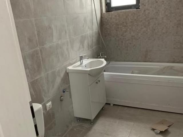 Garsonieră vânzări în Romani