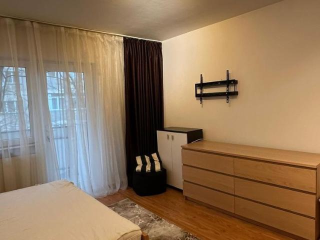Apartament închirieri în Sector 4, București