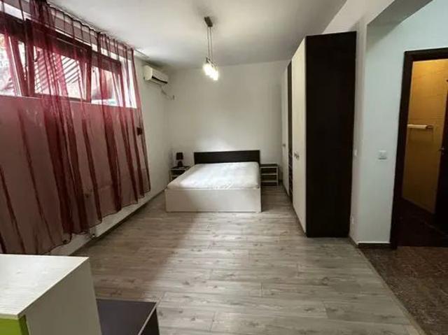 Apartament închirieri în Colțea, București