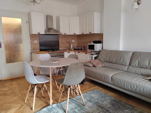 Apartament închirieri în Uda, Argeș