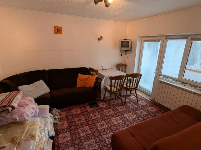 Garsonieră vânzări