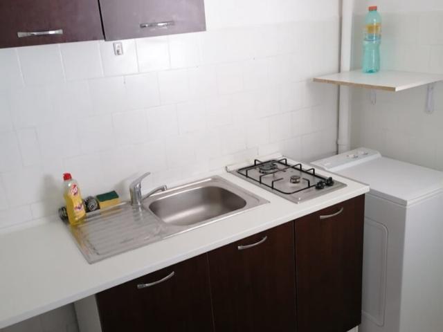 Garsonieră vânzări