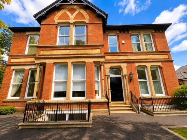 Apartment for rent in Nooklands, Higher Bartle