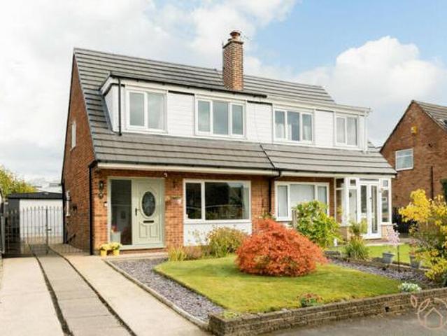 House for sale in Higher Bartle, Lancashire