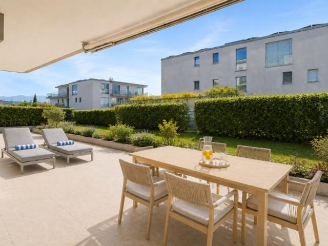 Wohnung kaufen in Wiihalden, Männedorf