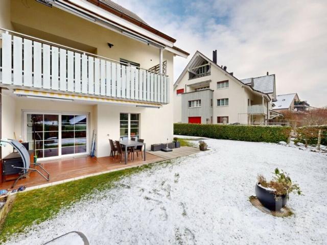 Wohnung kaufen in Glattfelden, Zürich