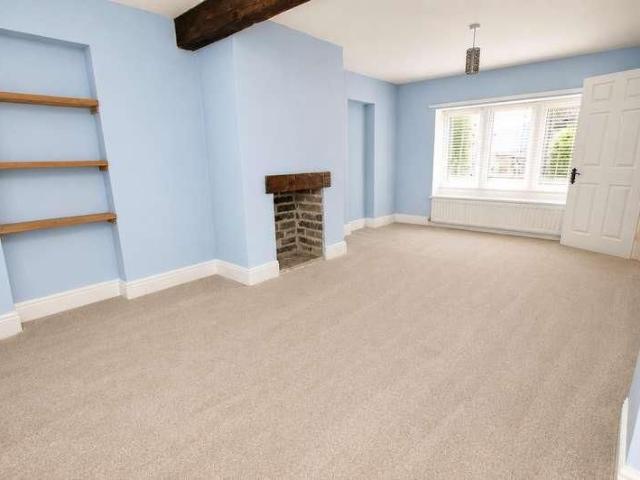 House for rent in Greengates, West Yorkshire