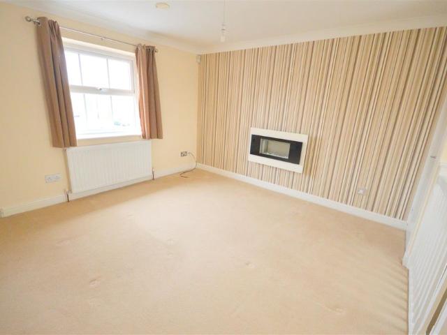 Townhouse for rent in Isle Of Man