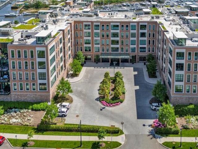 Condo for sale in Glen Cove