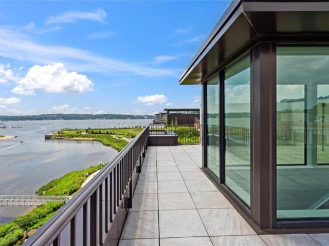 Condo for sale in Glen Cove