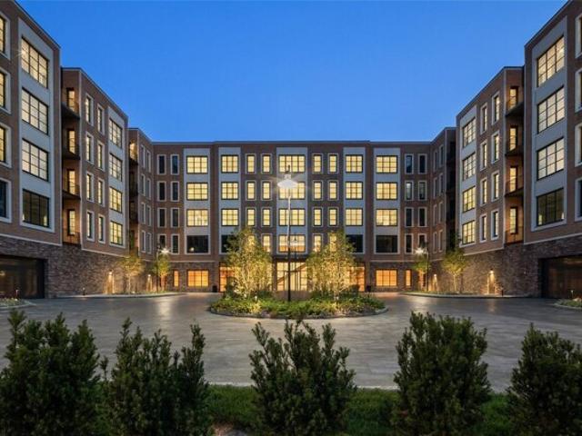 Condo for sale in Glen Cove