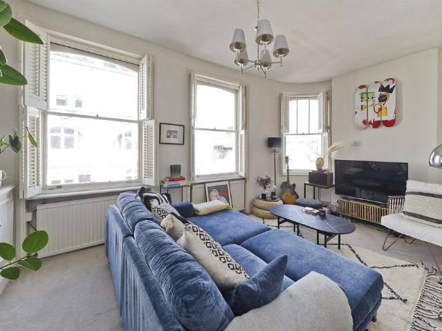 Apartment for rent in Kensal Town, Greater London