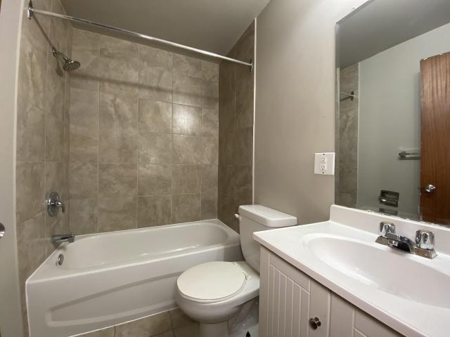 Apartment for rent in Wedgewood, Alberta