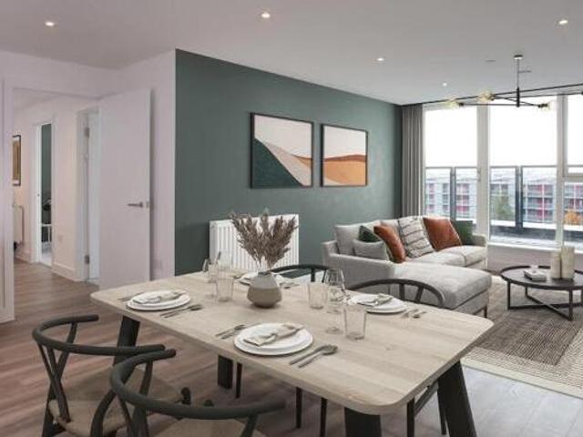 House for sale in Feckenham, City Of Bristol