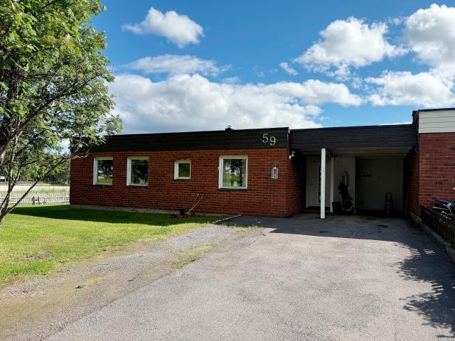 Villa till salu