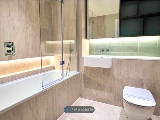Apartment for rent in Oval, Greater London