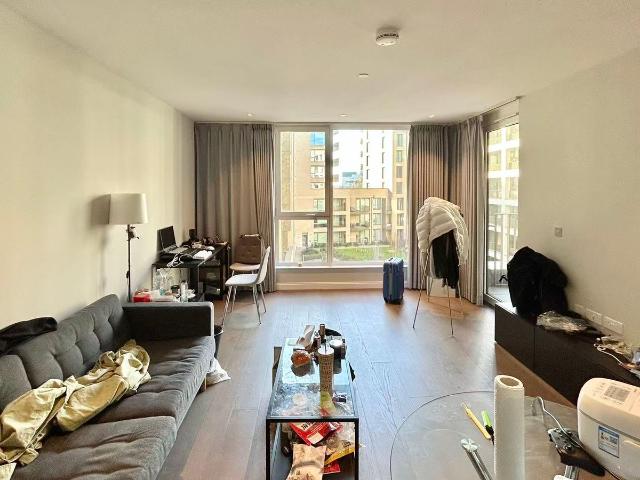 Apartment for rent in Oval, Greater London