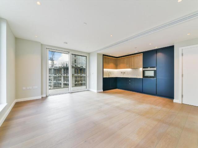 Apartment for rent in Kennington Cross, Greater London