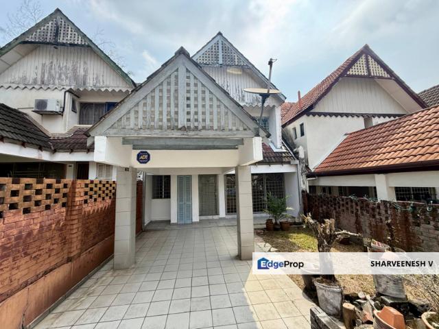 House for sale in Petaling Jaya, Petaling