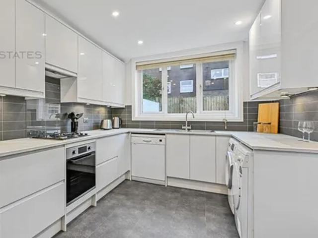 House for rent in West Kensington, Greater London