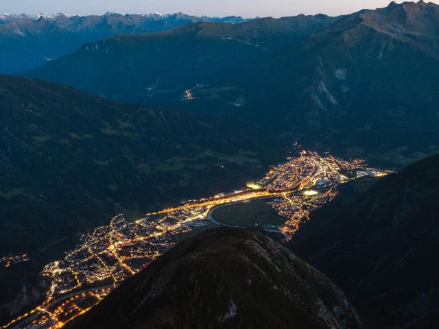 Gewerbe mieten in Landeck, Tirol