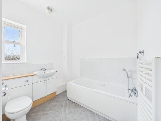 House for rent in Priestthorpe, Crossflatts