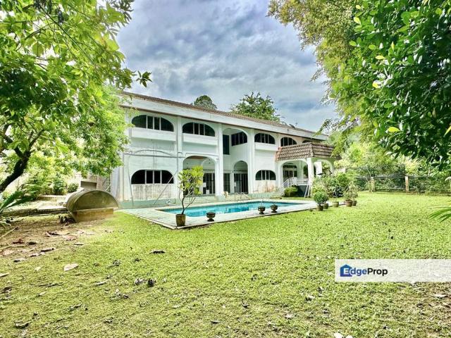 House for sale in Country Heights Damansara, Kuala Lumpur