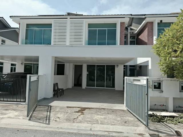 Terraced House for sale in Wellesley, Penang