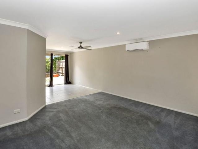 Townhouse for rent in Toombul, Queensland