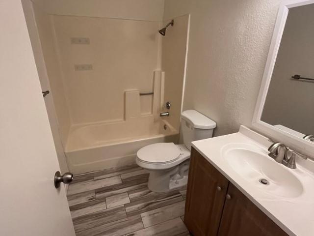 Apartment for rent in Bakersfield, California