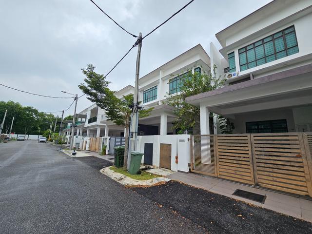 Terraced House for rent in Ayer Keroh
