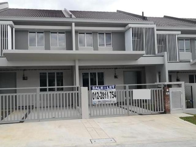 Terraced House for sale in Bandar Baru Salak Tinggi, Sepang