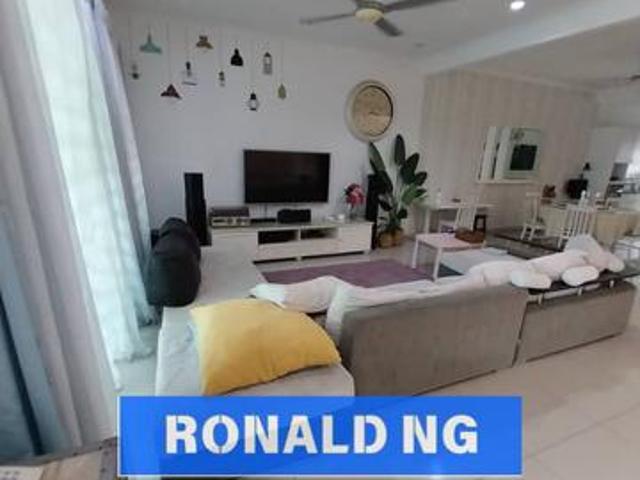 Terraced House for rent in Georgetown, Penang