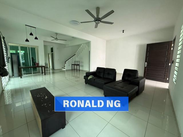 Terraced House for rent in Barat Daya, George Town