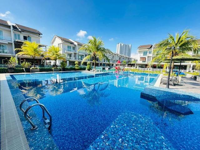 Terraced House for sale in Wellesley, Penang