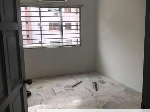 Condominium for sale in Petaling, Alam Impian