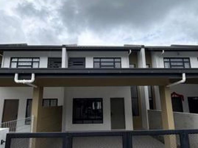 Terraced House for sale in Kuching