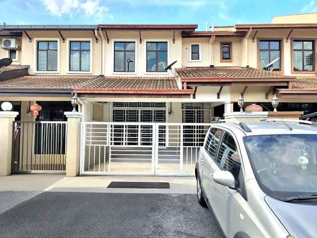 Terraced House for sale in Langat, Selangor