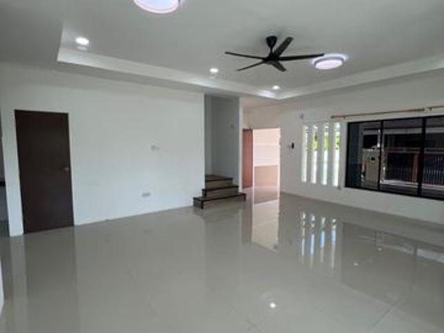 Terraced House for rent in Kuching